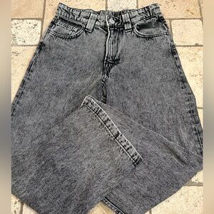 Girls H&M jeans (NWOT! Never worn!)